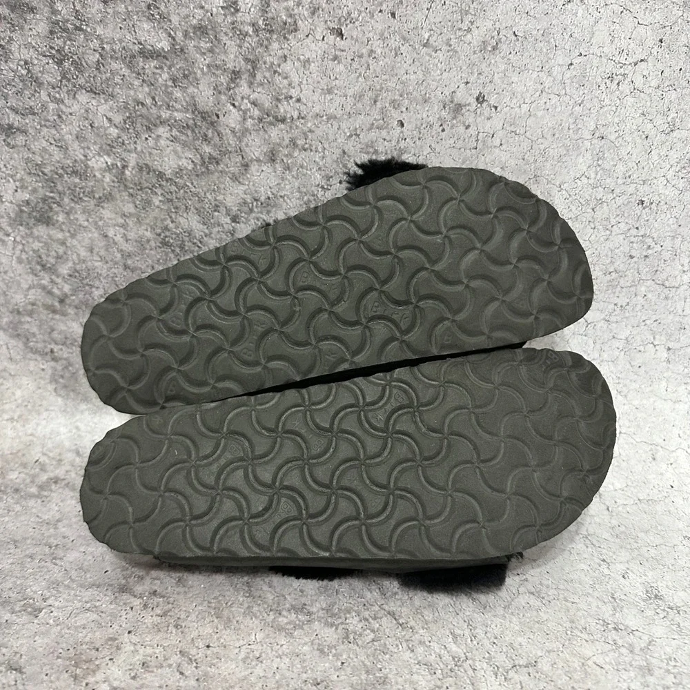 Birkenstock Arizona Big Buckle Sandals Womens 39 US 8 Black Shearling Leather